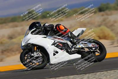 media/Oct-08-2022-SoCal Trackdays (Sat) [[1fc3beec89]]/Turn 16 (125pm)/